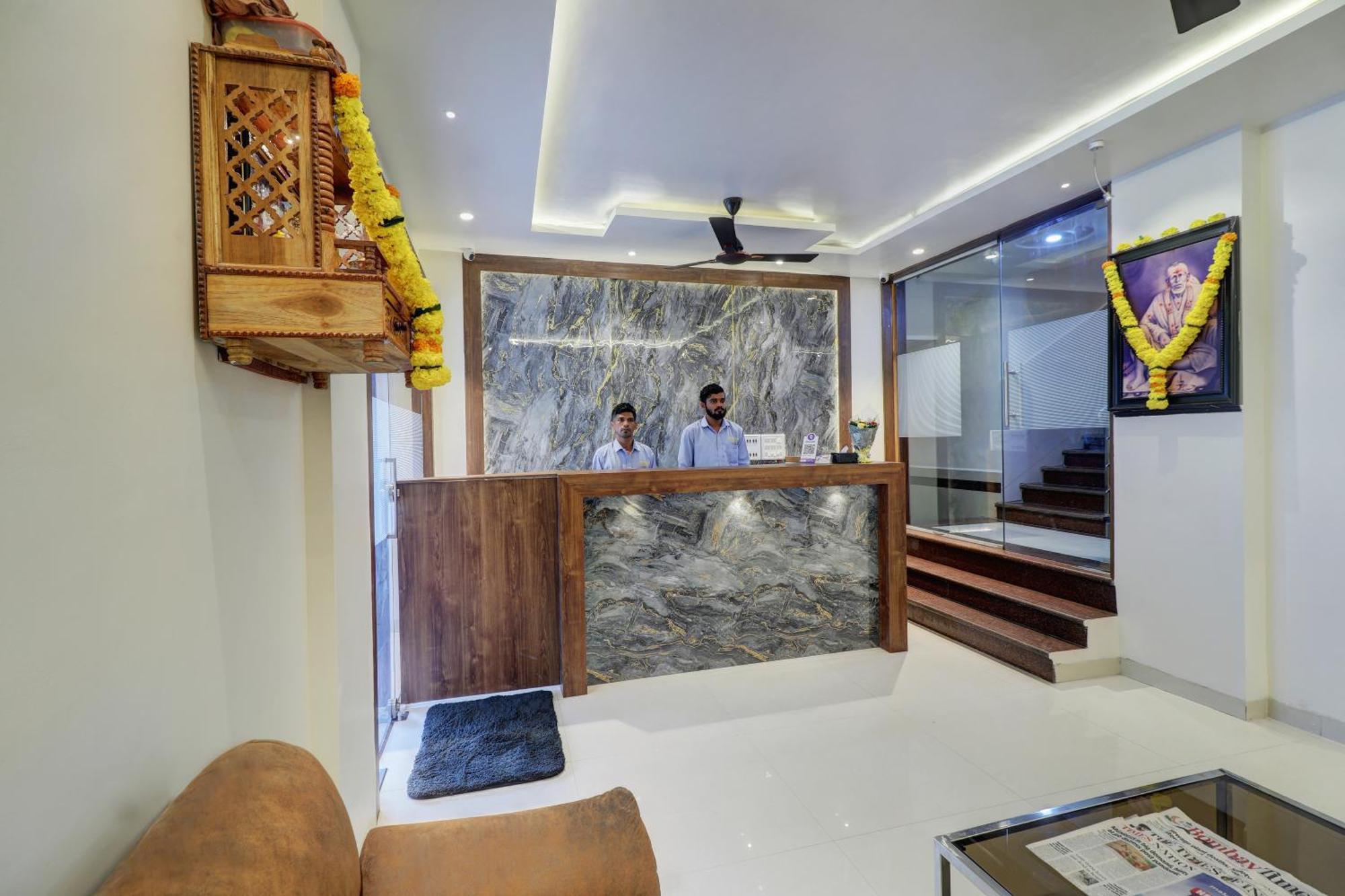 New Parimeet Residency Hotell Navi Mumbai Exteriör bild