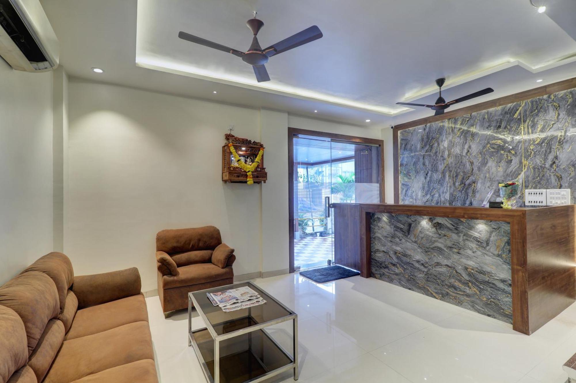 New Parimeet Residency Hotell Navi Mumbai Exteriör bild