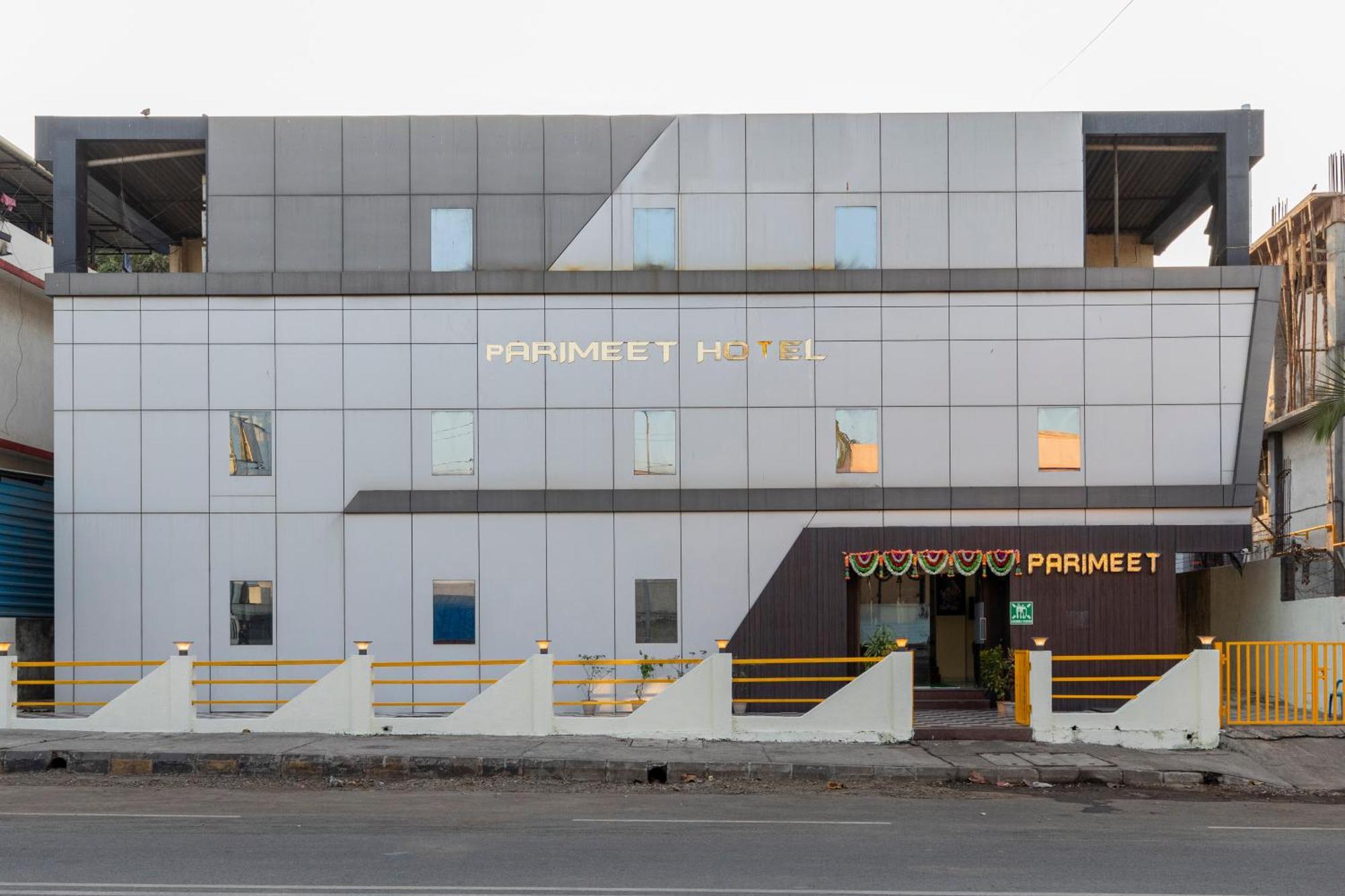 New Parimeet Residency Hotell Navi Mumbai Exteriör bild